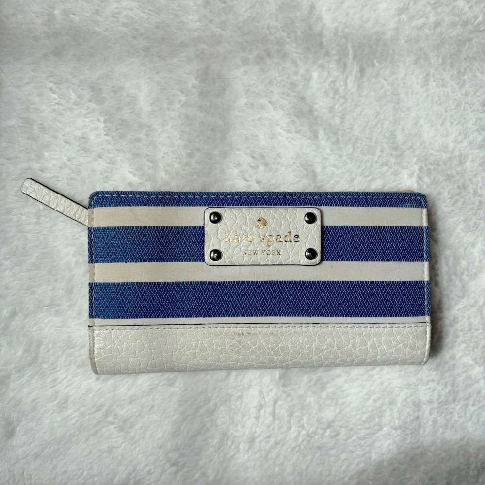 Kate Spade slim bi-fold Wallet